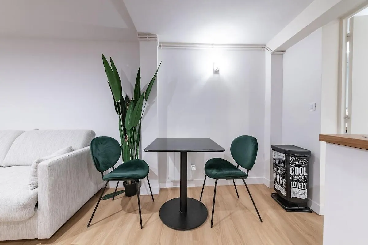 Avenue Breteuil Family - 11 Pers - Unique - Cosy Lejlighed Paris